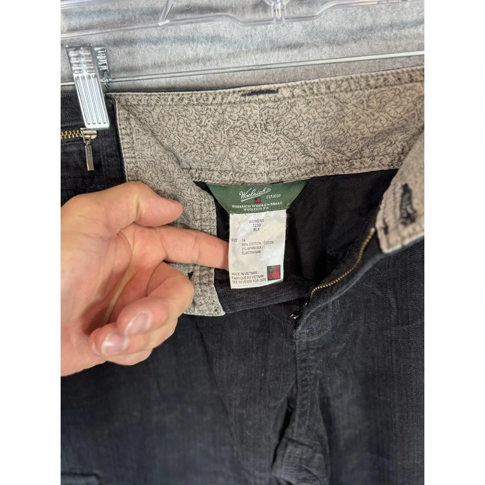 Woolrich Pants Womens 14 Black Corduroy Cargo Pocket Stretch Casual Button Fly